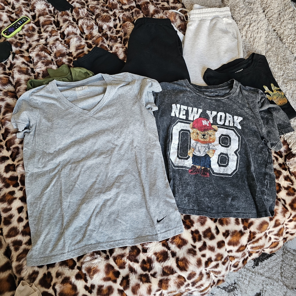 Assorted Clothing Bundle Medium - image 4